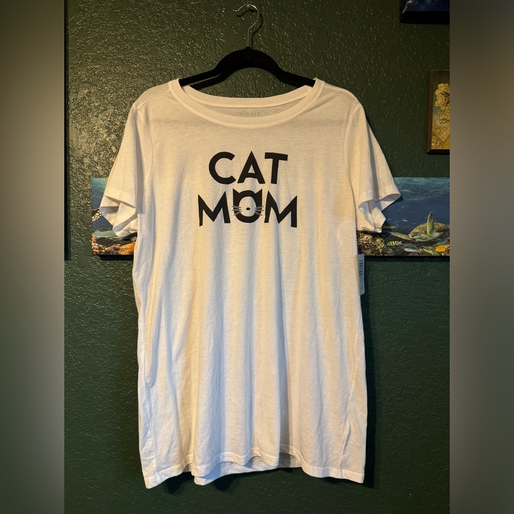 Torrid Cat Mom Tshirt NWT size 1